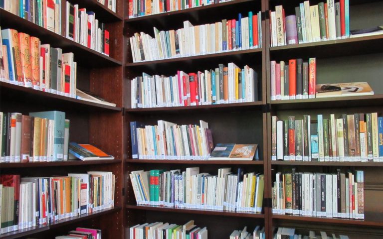 Bibliothek der Heimaten