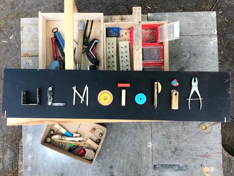 uLMoToP!A